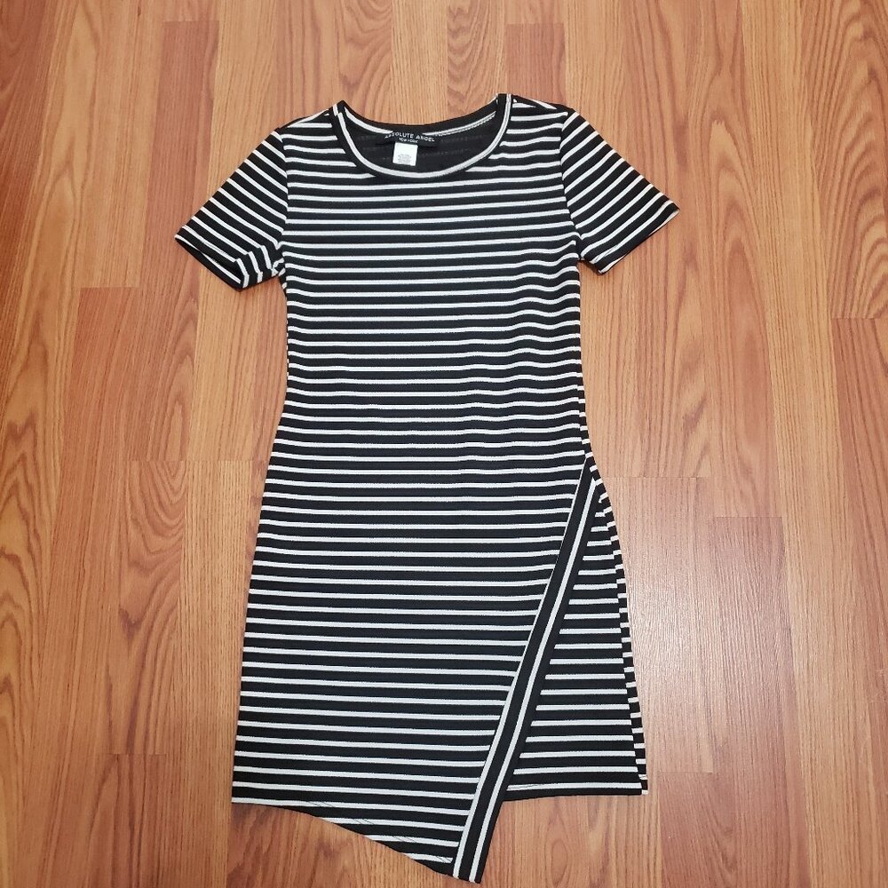 Junior Absolute Angel- Dress Size: Small Black and white Stripe Short Sleeve